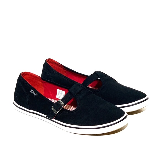 L.L. Bean Shoes - L.L. Bean Women’s Black, Red & White Slip On Shoe